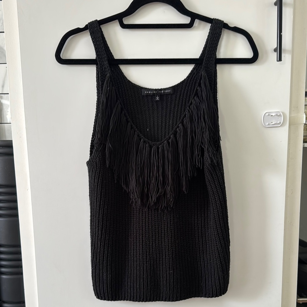 Black Ribbed Ruffled Sleeveless Tank Top